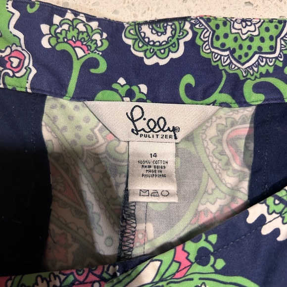 Lilly Pulitzer Paisley Print Shorts - Picture 3 of 4
